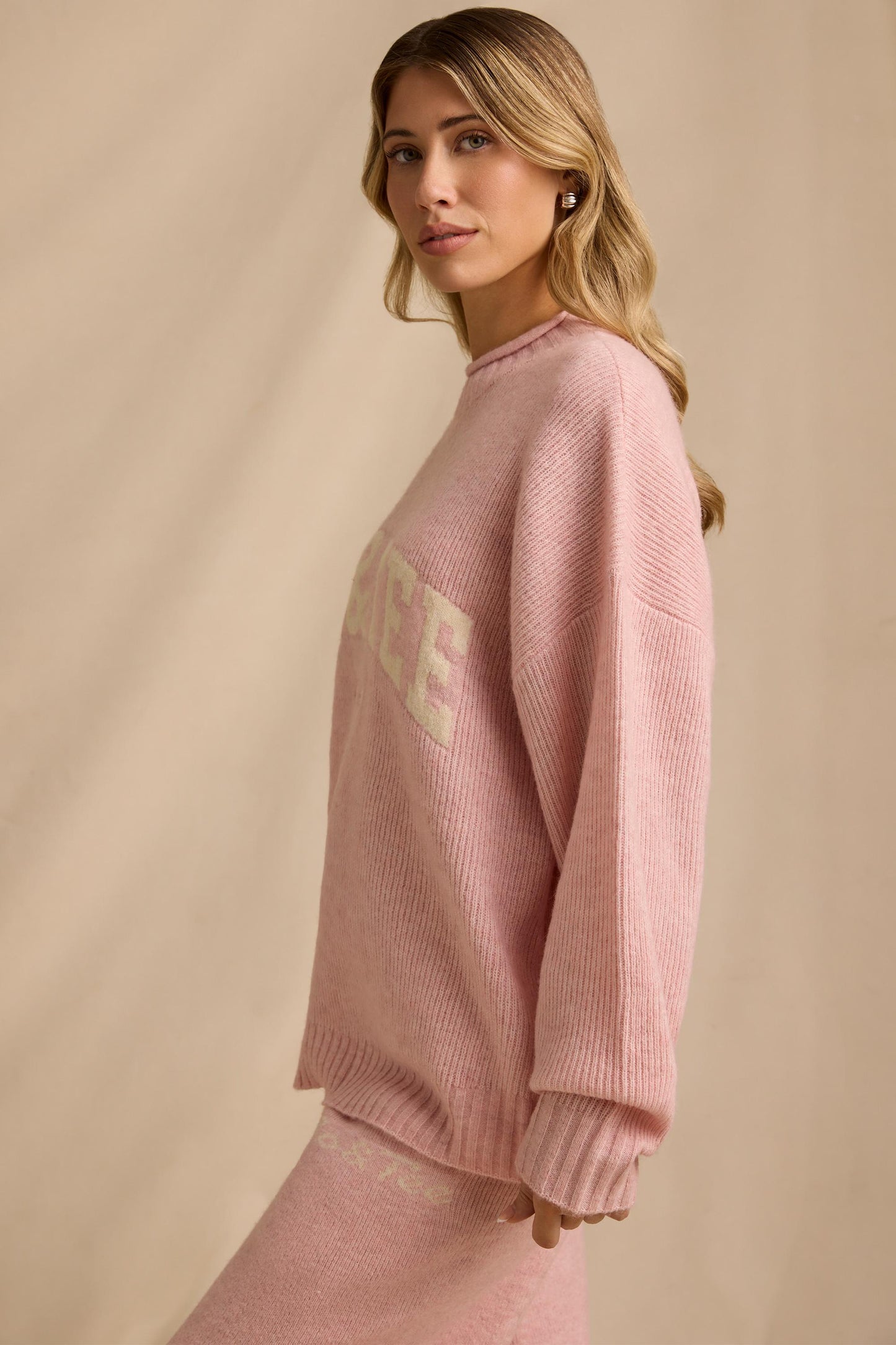 Oversized Knit Jumper in Blush Pink