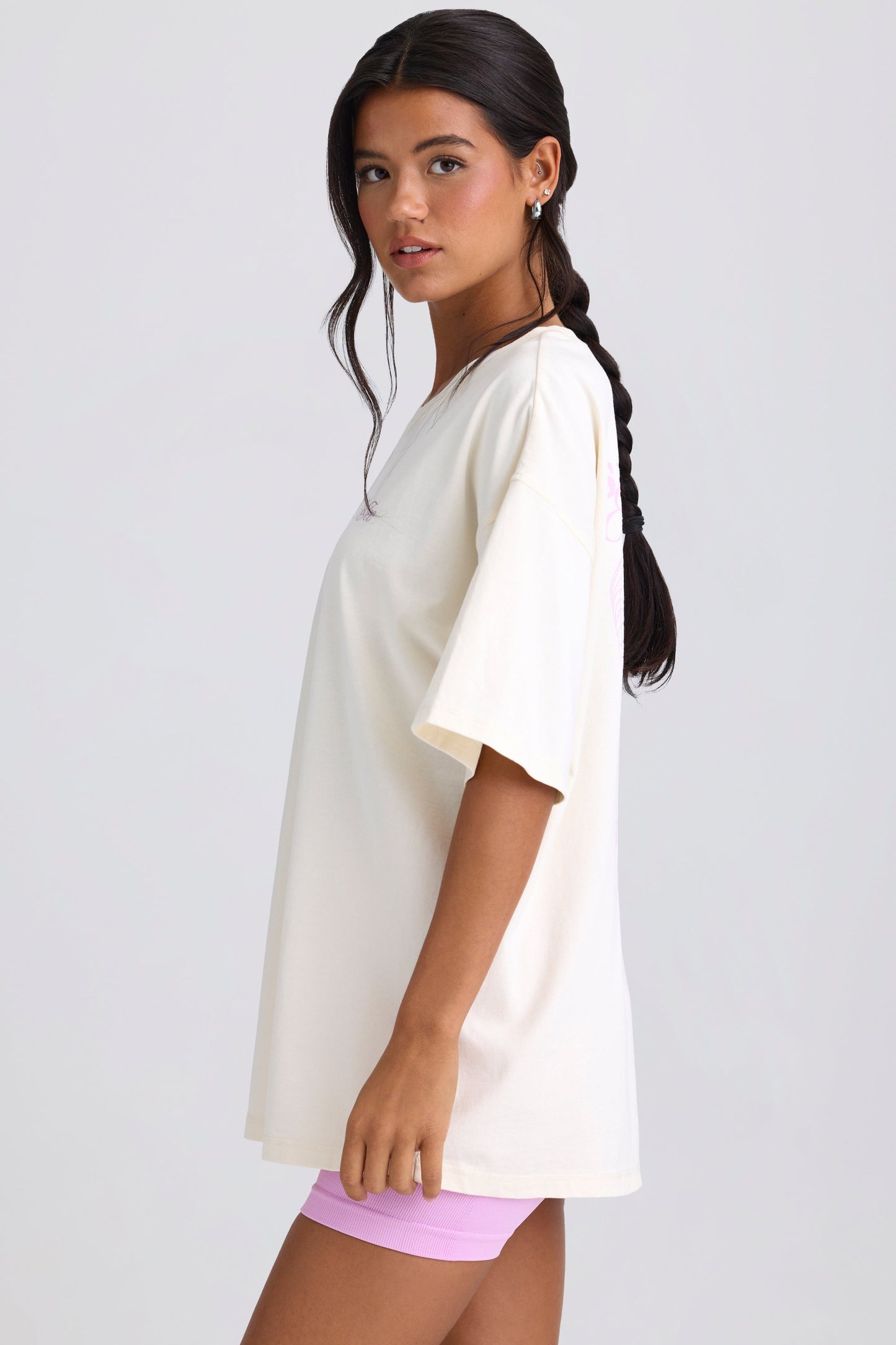 Oversized Short-Sleeve T-Shirt in Egg Shell