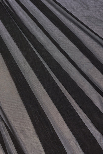 Ruched Hardware-Detail Fishtail Maxi Skirt in Black