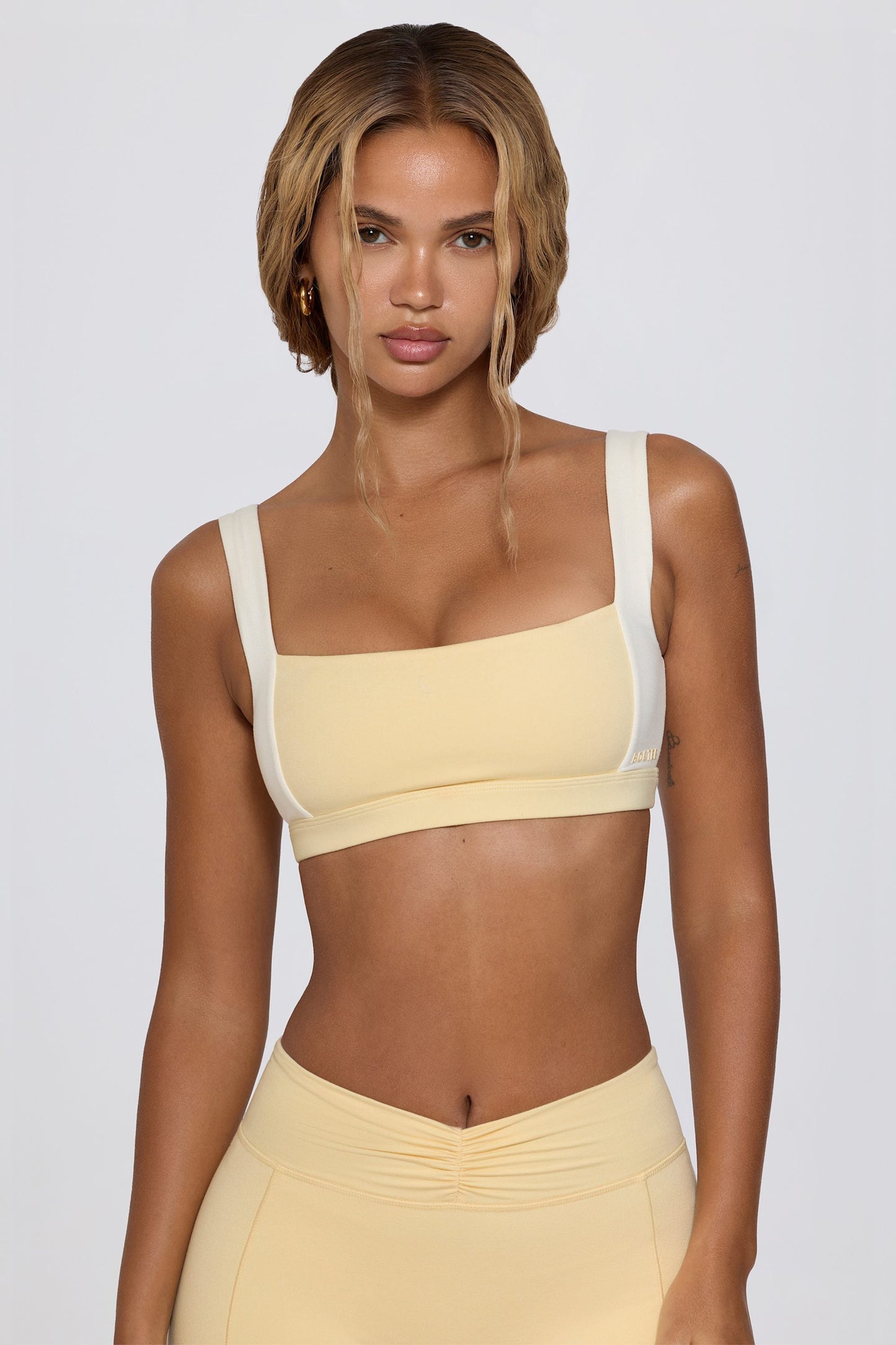 Contrast Sports Bra in Lemon Marl