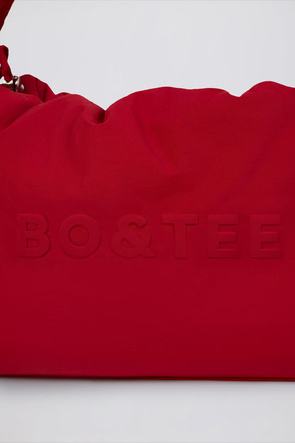 Drawstring Puffer Tote Bag in Cherry Red