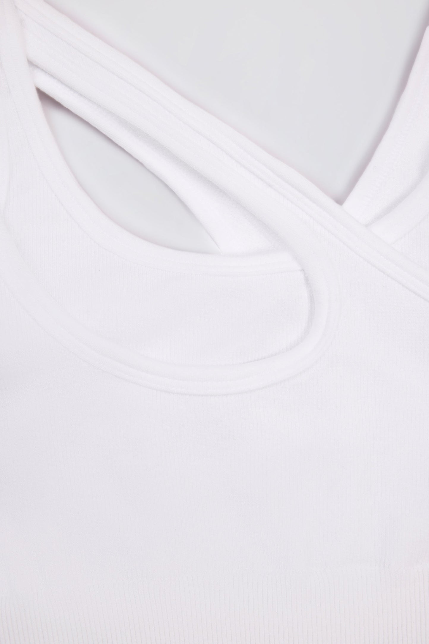 Seamless Soft Rib Asymmetric Sports Bra in White