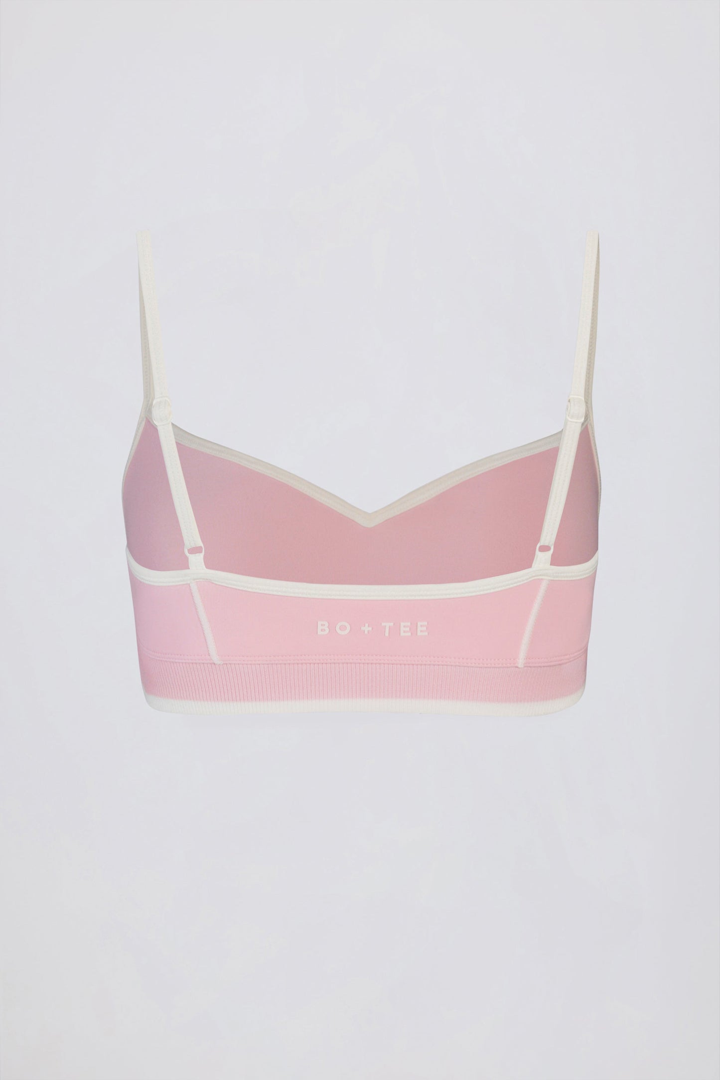 Soft Active Sweetheart-Neck Contrast Sports Bra in Powder Pink