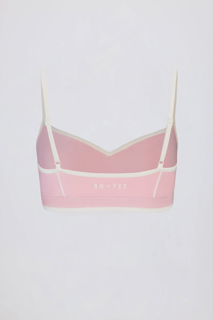 Soft Active Sweetheart-Neck Contrast Sports Bra in Powder Pink