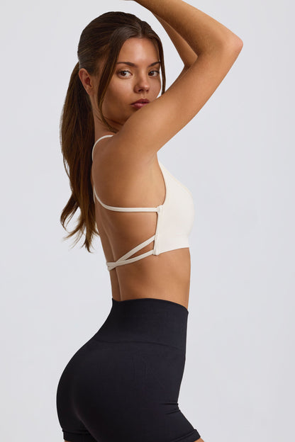 Super Sculpt Seamless Backless Sports Bra in White
